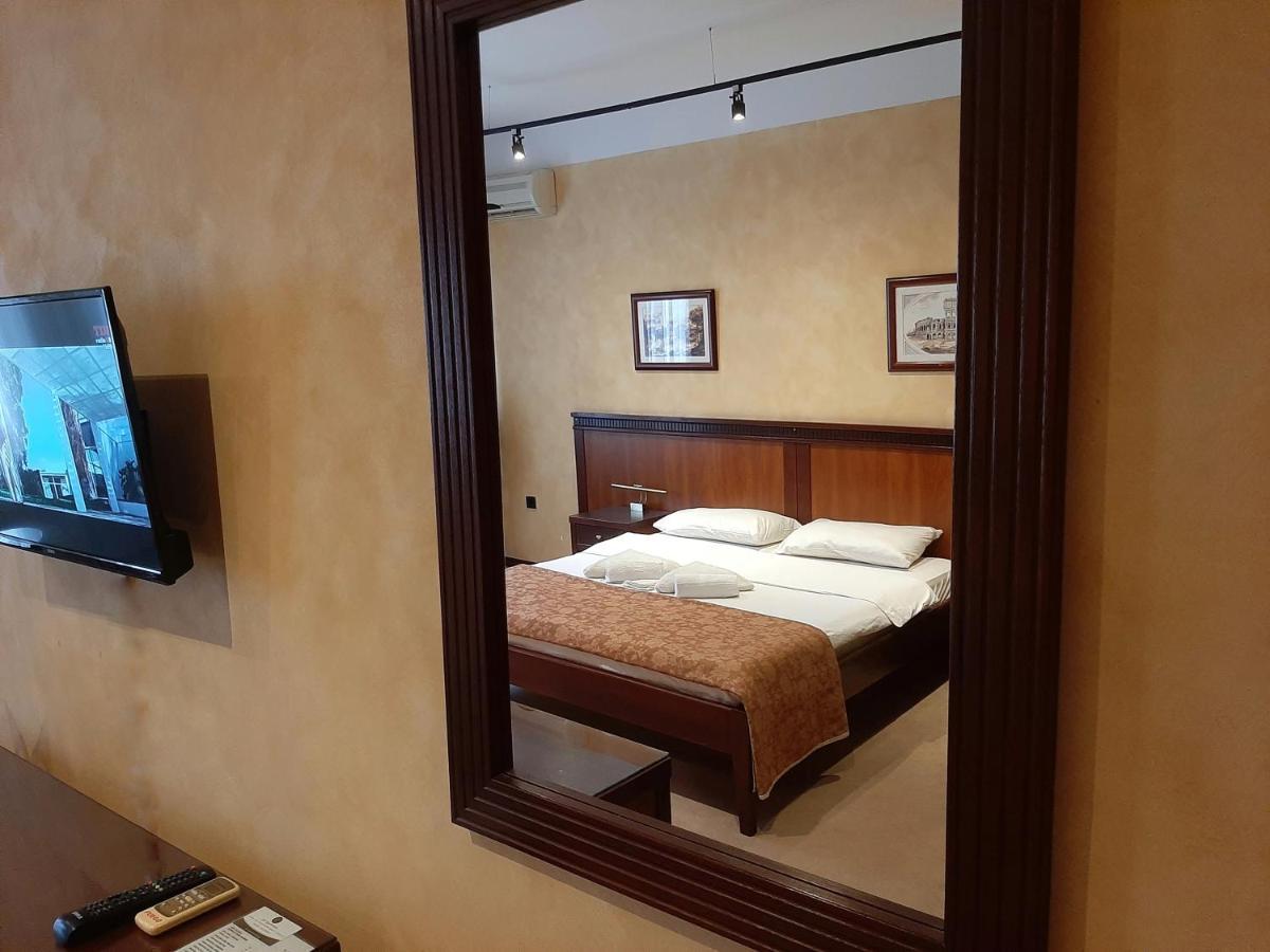 Gm Apart Hotel Ni Екстериор снимка